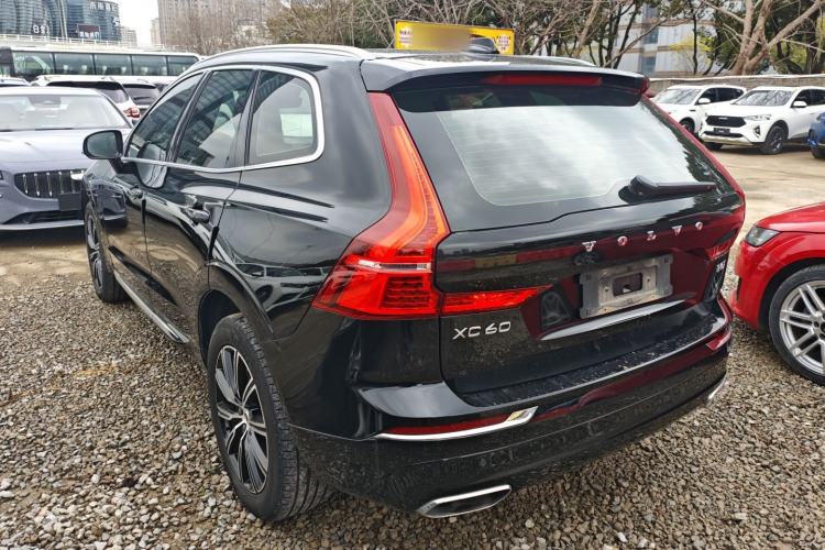 Used Volvo XC60 2021 T5 4x4 Smart Luxury Edition
