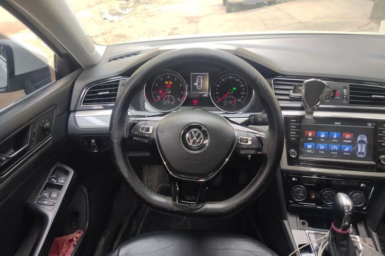 Used Volkswagen Lamando 2017 280TSI DSG Comfort Edition