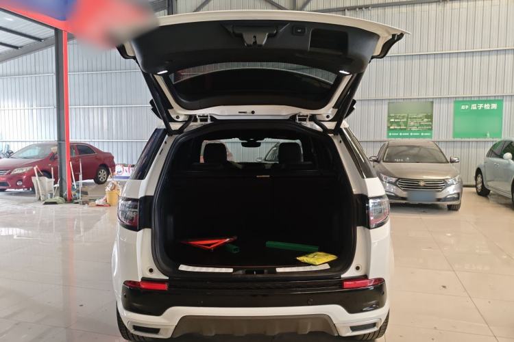 Used Land Rover Discovery Sport 2022 Revised Version 249 PS R-Dynamic S Performance Edition 5 Seats Trunk