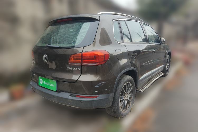 Used Volkswagen Tiguan 2015 1.8TSI Automatic Two-Wheel Drive Luxury Model Rear Right 45 Deg