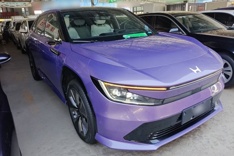 Used Honda P7 2025 Four-Wheel Drive Long-Range Max Front Right 45 Deg