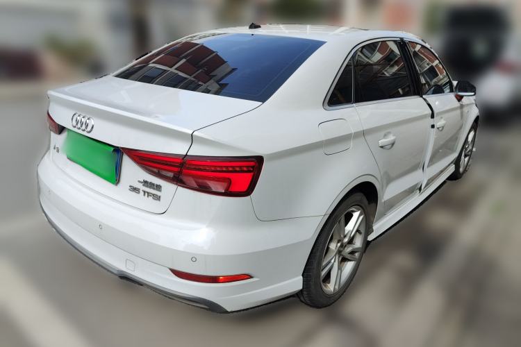 Used Audi A3 2019 Limousine 35 TFSI Fashion Edition China VI Emission Standard
