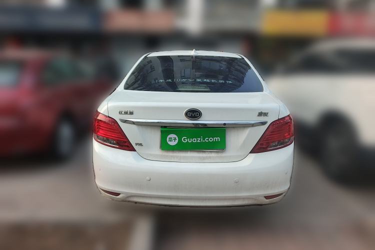 Used BYD Surui 2014 1.5L Manual Luxury Model
