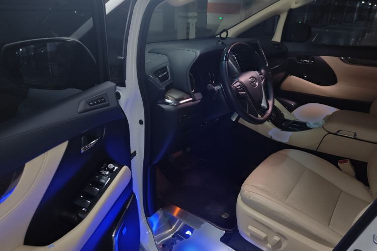 Used Toyota Alphard 2023 Dual-Motor 2.5L Premium Golden Edition