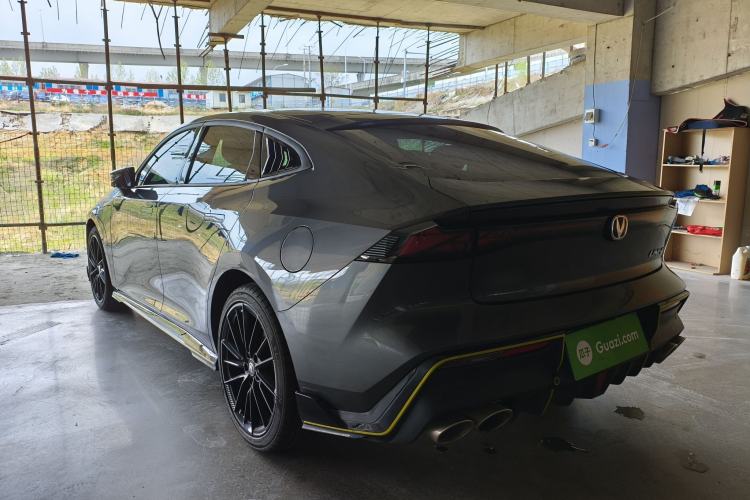 Used CHANGAN UNI-V 2023 1.5T Sport Edition