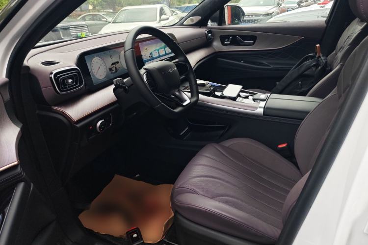 Used Chery Tiggo 9 2025 2.0T Automatic Two-Wheel Drive Luxury Edition 5 Seats Left Front Seat