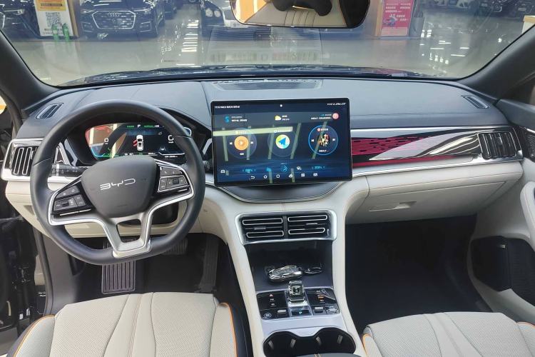 Used BYD Song PLUS New Energy 2023 Champion Edition EV 605KM Flagship PLUS
