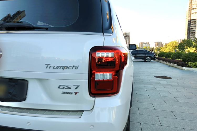 Used GAC Trumpchi GS7 2019 390T Two-Wheel-Drive Elite Version
