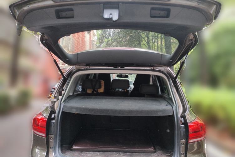 Used Volkswagen Tiguan 2016 280TSI Automatic Two-Wheel-Drive Silk Road Style Edition Trunk