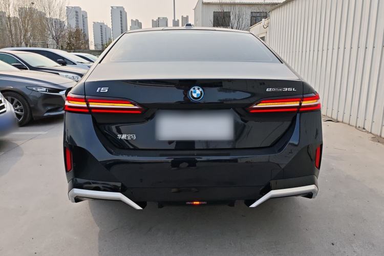 Used BMW i5 2024 eDrive 35L Luxury Model with M Sport Package