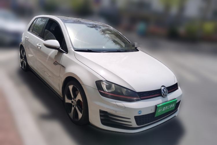 Used Volkswagen Golf GTI 2016 2.0 TSI GTI Front Right 45 Deg