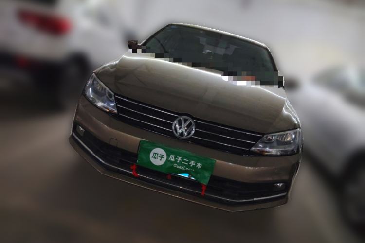 Used Volkswagen Sagitar 2017 1.6L Manual Comfort Model