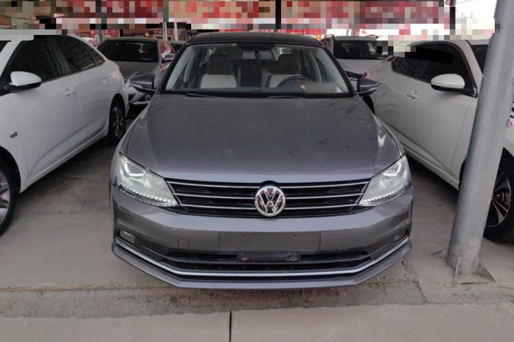 Used Volkswagen Sagitar 2015 230TSI Automatic Comfort Version
