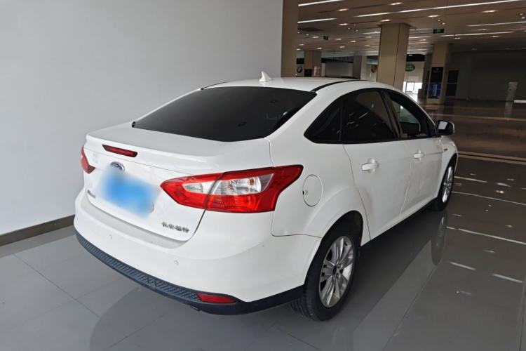 Used Ford Focus 2012 Sedan 1.6L Automatic Comfort Model
