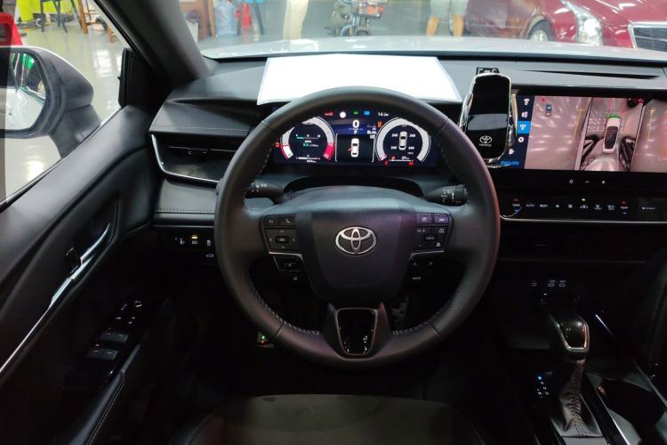 Used Toyota Camry 2026 Model 2.0S Sport Edition Steering Wheel