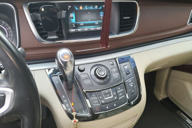 Used Buick GL8 2017 25S Prestige Version China V Standard Audio And AC Panel