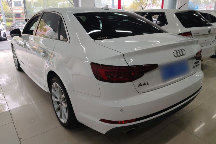 Used Audi A4L 2018 30th Anniversary Edition 40 TFSI Fashion Model