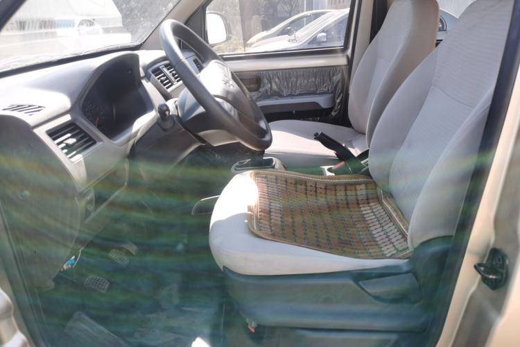 Used Wuling Rongguang S 2023 1.5L Base Version 5/7 Seats
