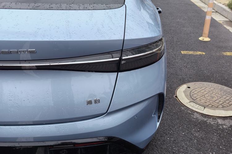 Used BYD Seal 2022 550 km Standard Range Rear-Wheel Drive Prestige Version