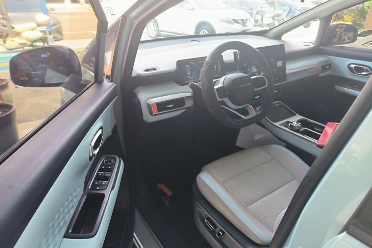 Used AION Y 2021 70 Intelligent Edition
