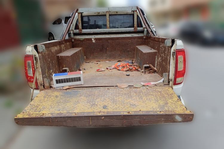 Used Great Wall Wingle 6 2017 2.4L Gasoline 4x4 Navigation Model 4G69
