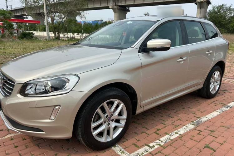 Used Volvo XC60 2017 T5 Smart Upgrade Edition