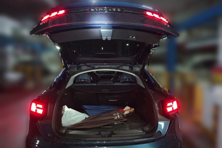 Used Lynk & Co 05 2020 2.0TD Two-Wheel Drive Shine Halo
