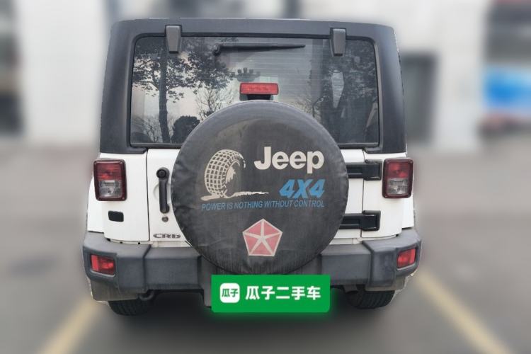 Used Jeep Wrangler 2014 2.8TD Sahara Four-Door Edition