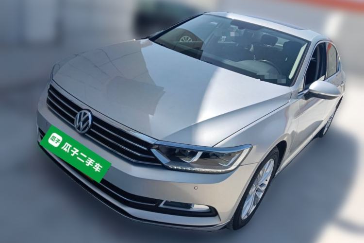 Used Volkswagen Magotan 2019 330TSI DSG Luxury Version China VI Standard