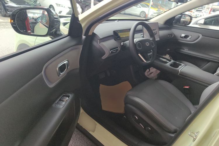 Used CHANGAN NEVO Q05 2026 Model 506 Max Driver Seat