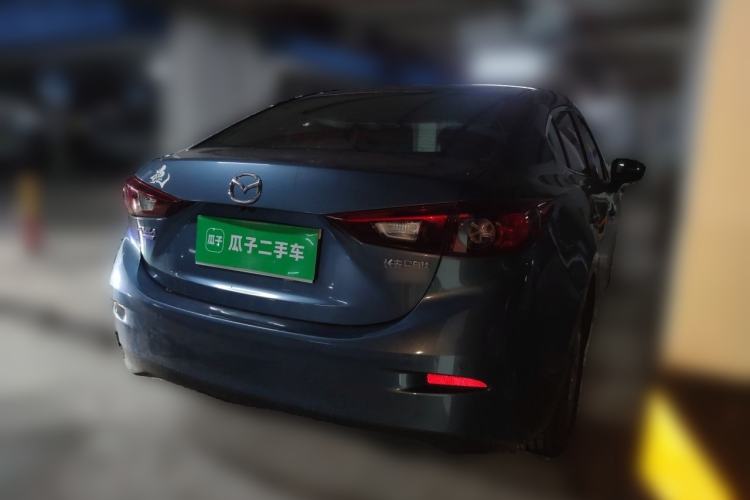 Used Mazda 3 Axela 2014 Sedan 1.5L Automatic Luxury Model