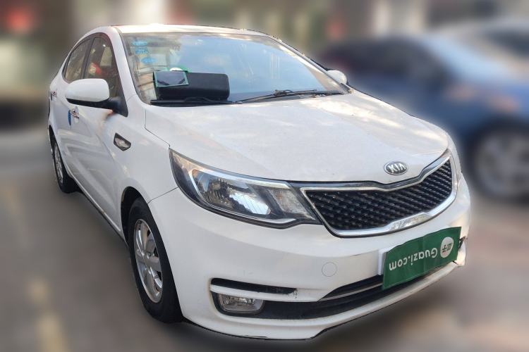 Used Kia K2 2015 Sedan 1.4L Automatic GLS Front Right 45 Deg