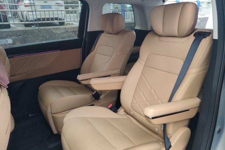 Used GAC Trumpchi E8 New Energy 2024 150km MAX+ Left Rear Seat