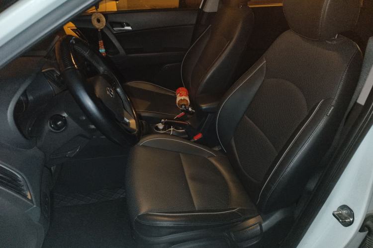 Used Hyundai ix25 2015 1.6L Automatic Two-Wheel Drive Smart GLS Trim
