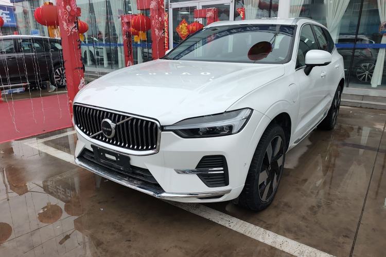 Used Volvo XC60 New Energy 2025 Plug-in Hybrid Long-Range All-Wheel Drive Smart Luxury Edition
