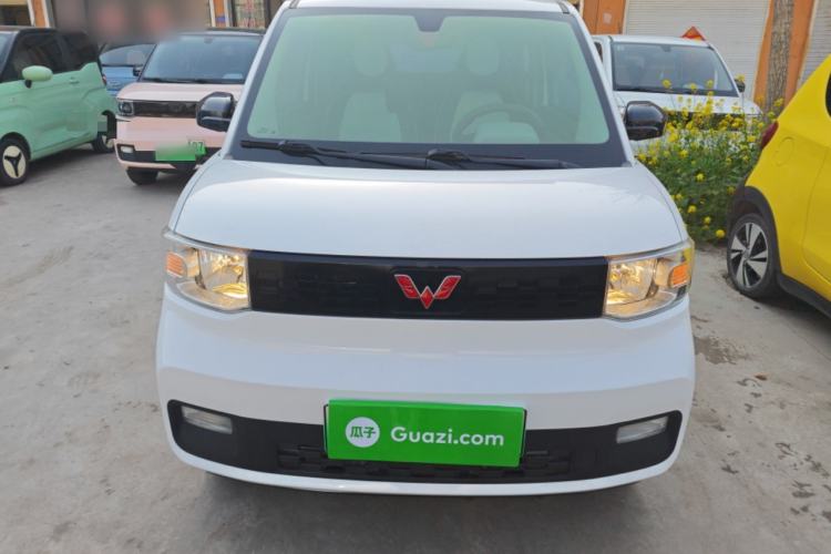 Used Wuling Hongguang MINIEV 2022 Zizai Version Lithium Iron Phosphate Front