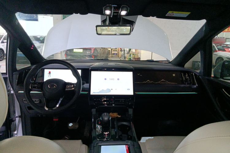 Used GAC Trumpchi M8 2023 Zongshi Series Dual-Motor YuZun Edition