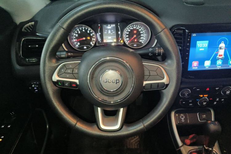 Used Jeep Compass 2019 220T Automatic Enjoyment Version
