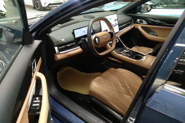 Used Geely Galaxy A7 2025 Model EM-i 150km Starship Edition Left Front Seat