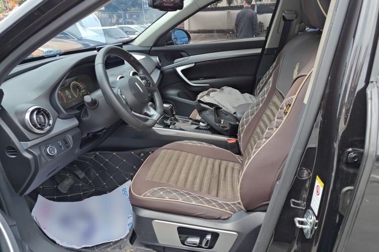 Used Wey VV7 2017 VV7c 2.0T Supreme Model Left Front Seat