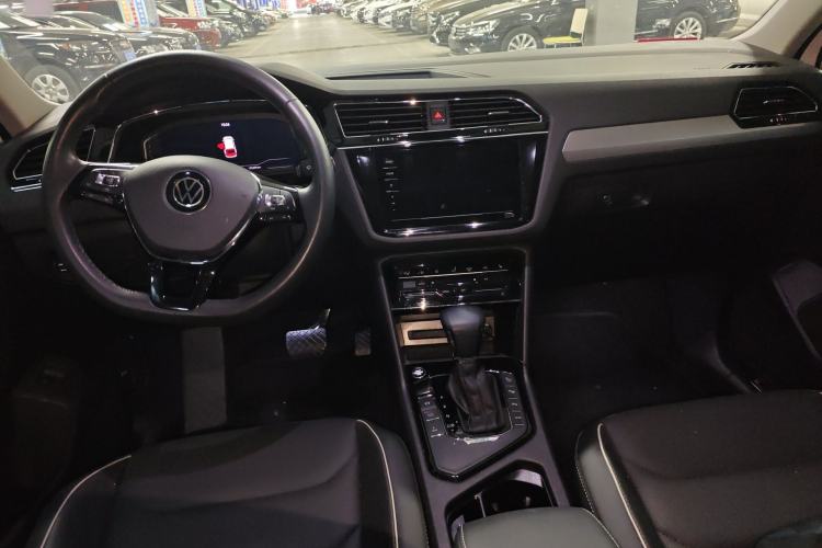 Used Volkswagen Tiguan L New Energy 2021 430 PHEV Plug-in Hybrid Flagship Edition Center Console
