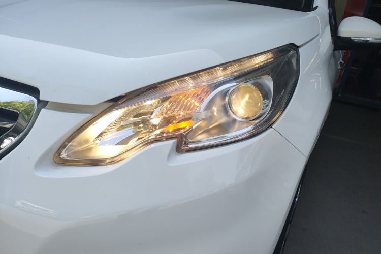 Used Peugeot 2008 2014 1.6L Automatic Fashion Edition
