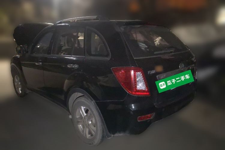 Used Lifan Auto X60 2012 Discovery Edition 1.8L Manual Luxury Model
