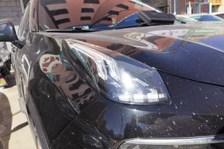 Used Lynk & Co 01 2019 2.0T Two-Wheel-Drive Pro Version China VI Standard Right Front Headlight