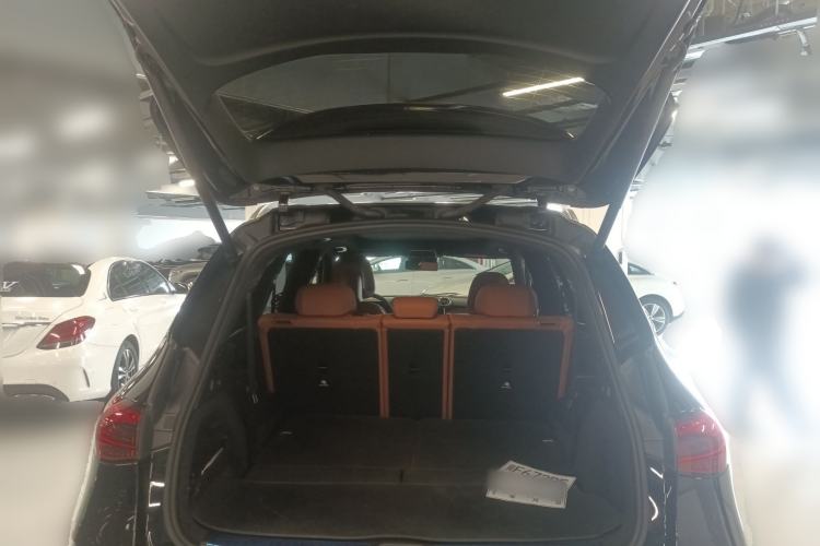 Used Mercedes-Benz GLC 2023 GLC 300 L 4MATIC Dynamic 7-Seater Trunk