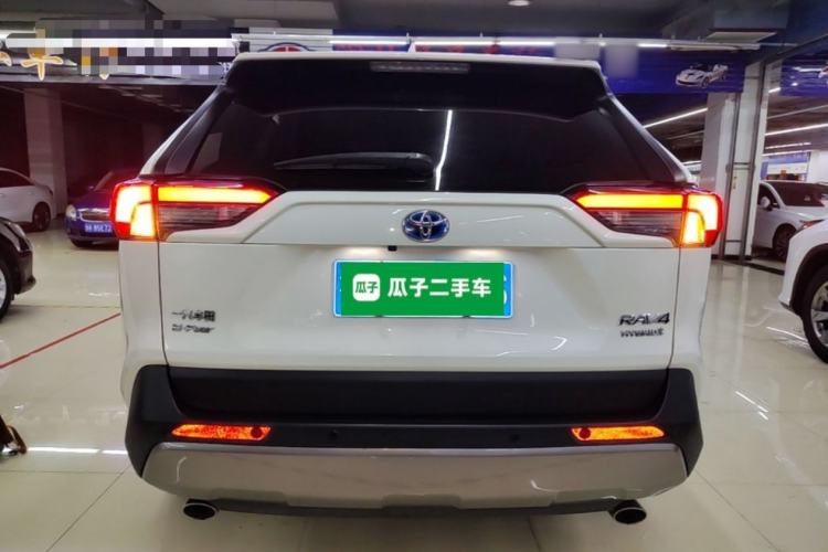 Used Toyota RAV4 2020 Dual-Engine 2.5L E-CVT 4x4 Elite PLUS Edition
