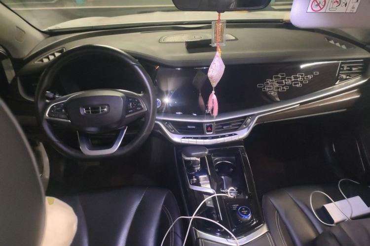 Used Geely Auto Emgrand GT New Energy 2021 1.5T ePro Elite Edition Center Console