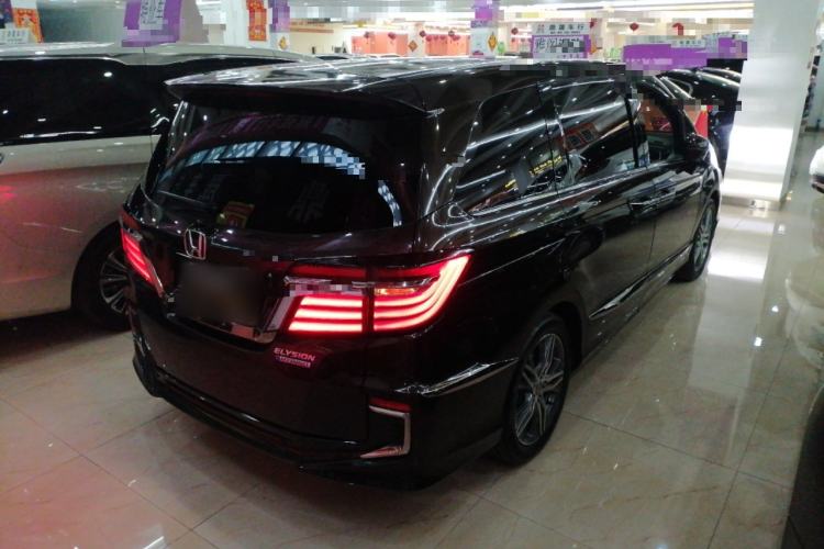 Used Honda Elysion 2019 2.0L Hybrid Luxury Edition