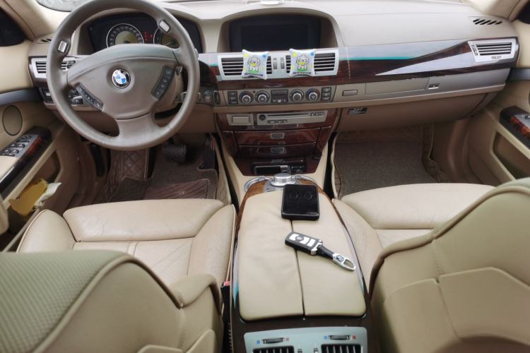 Used BMW 7 Series 2005 760Li Center Console