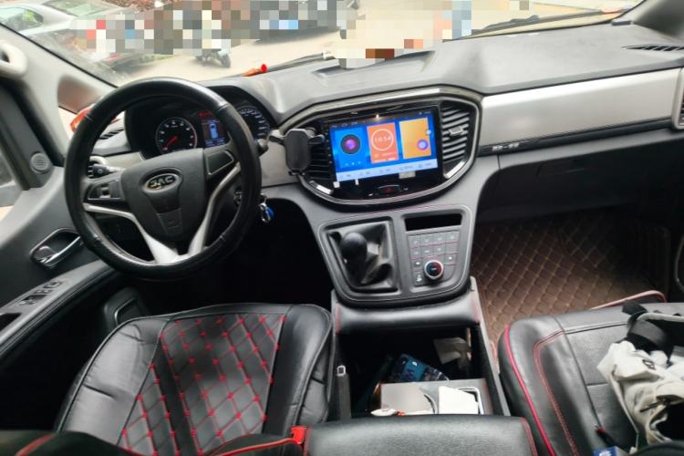 Used JAC Refine M4 2018 2.0L Manual Express Version